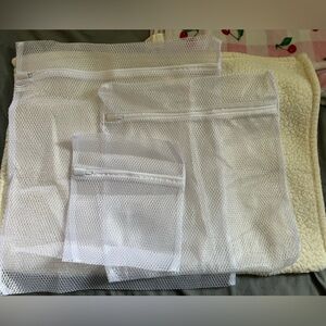 Laundry mesh bags